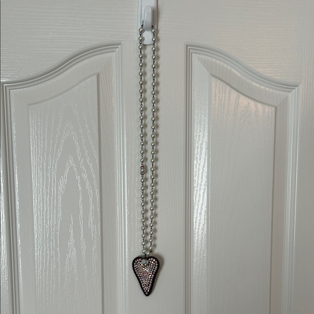 Rhinestone Heart Pendant Pearl Necklace